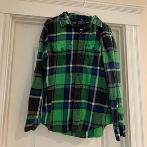 Green Plaid Flannel Shirt - Men's Casual Button-Up